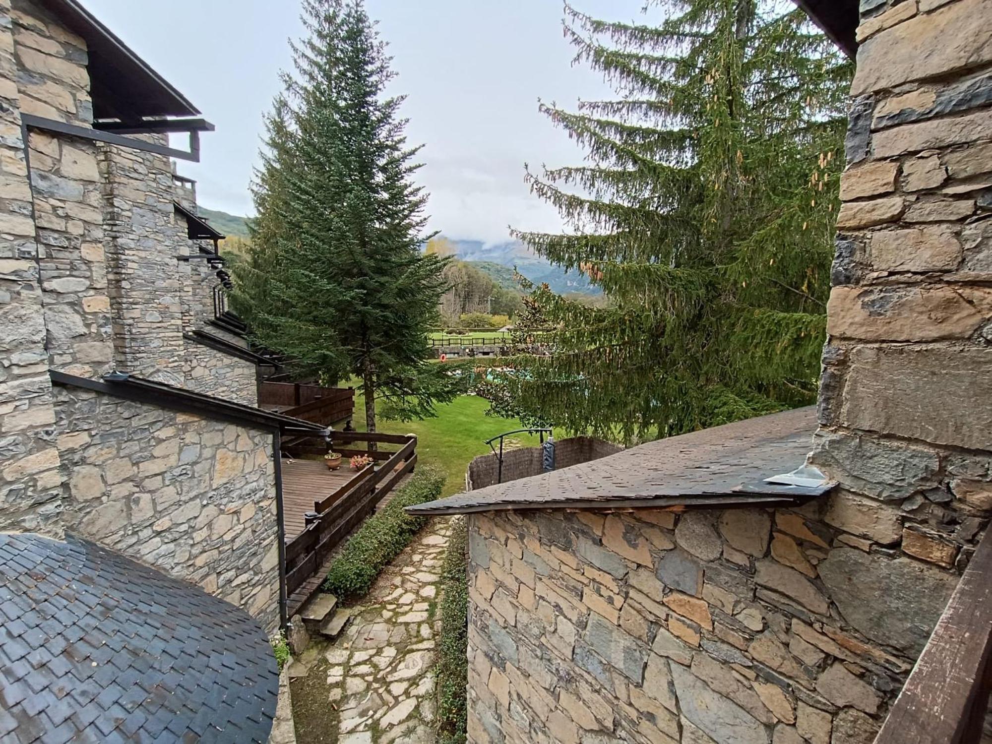 Inmocyma Residencial Linsoles-Valle De Benasque Exterior foto